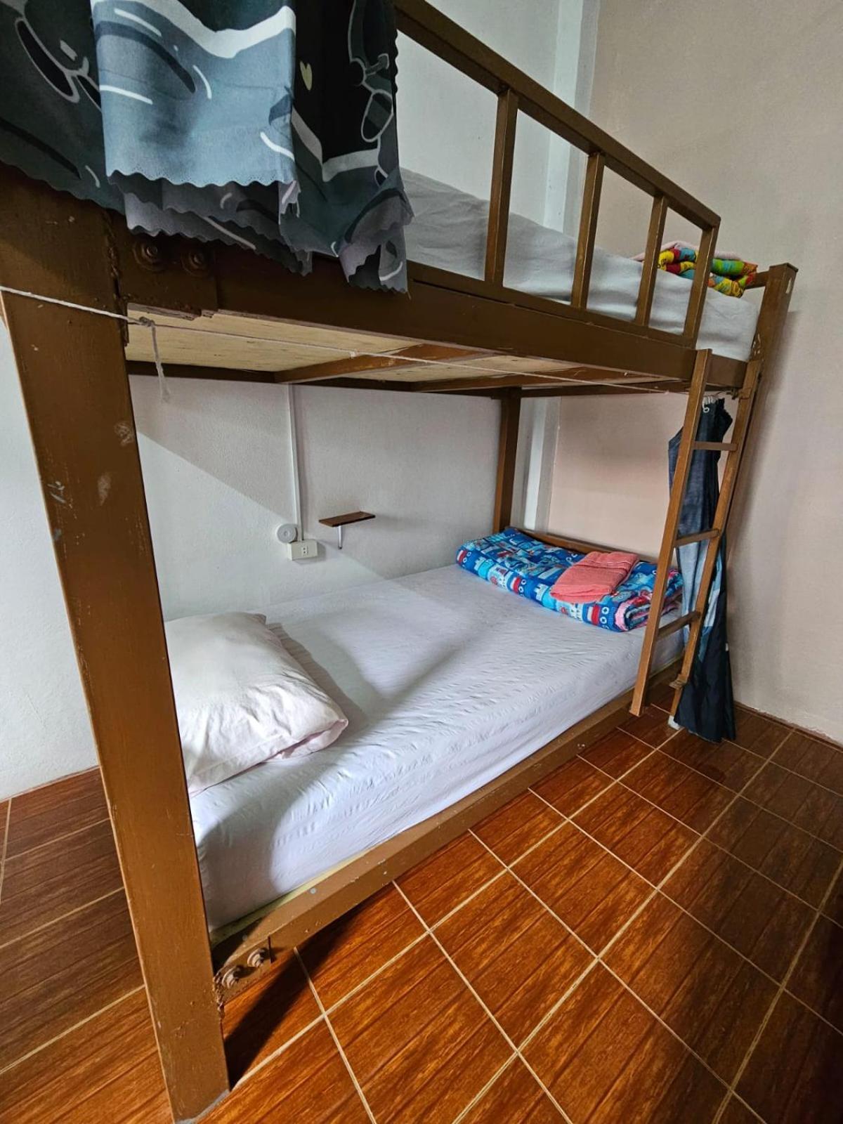 Bami Hostel ท่าแขก ภายนอก รูปภาพ