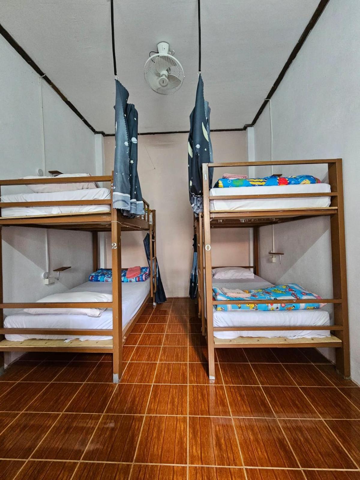Bami Hostel ท่าแขก ภายนอก รูปภาพ
